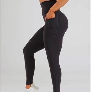 Buffbunny rose pocket leggings onyx